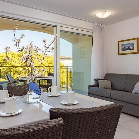 Superior Del Mar Apartmanhotel Banjole