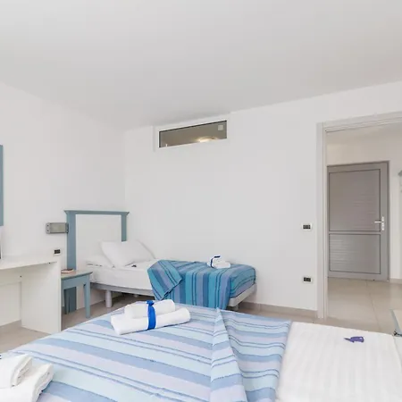 Superior Del Mar Aparthotel 4*