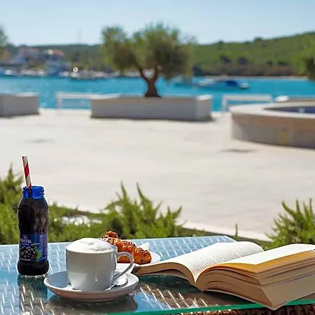 Apartahotel Superior Del Mar Banjole