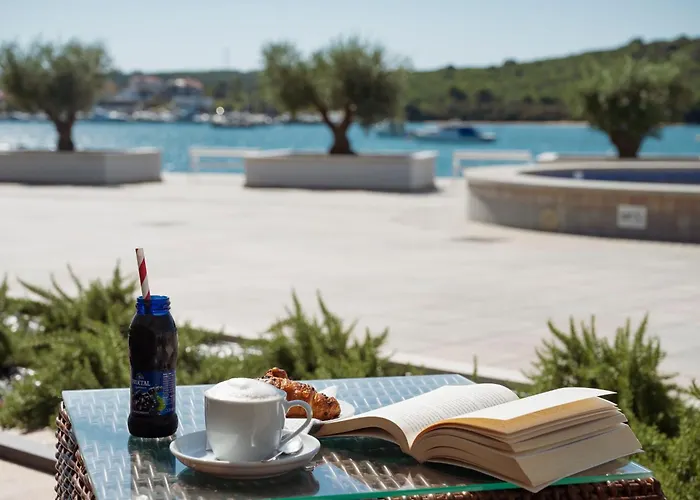 レジデンス スーペリアー デル マー 4*