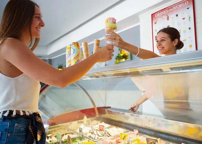 レジデンス スーペリアー デル マー アパートホテル