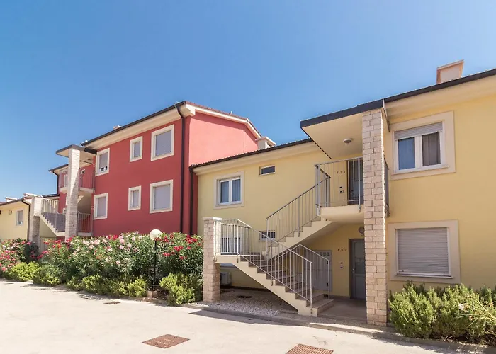 レジデンス スーペリアー デル マー アパートホテル